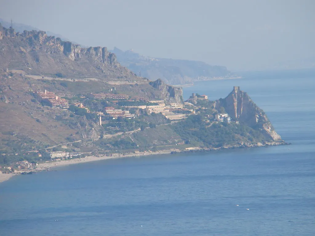 Sirami Apartments Taormina 0*,